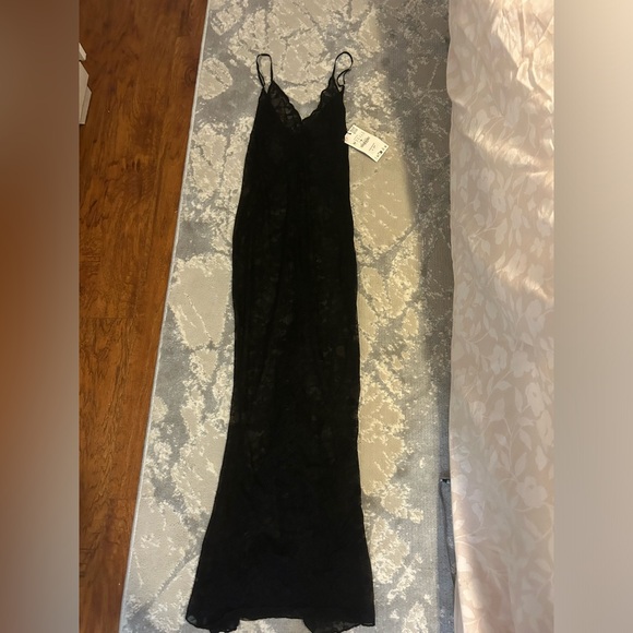 Zara Black Maxi Dress - Picture 1 of 3